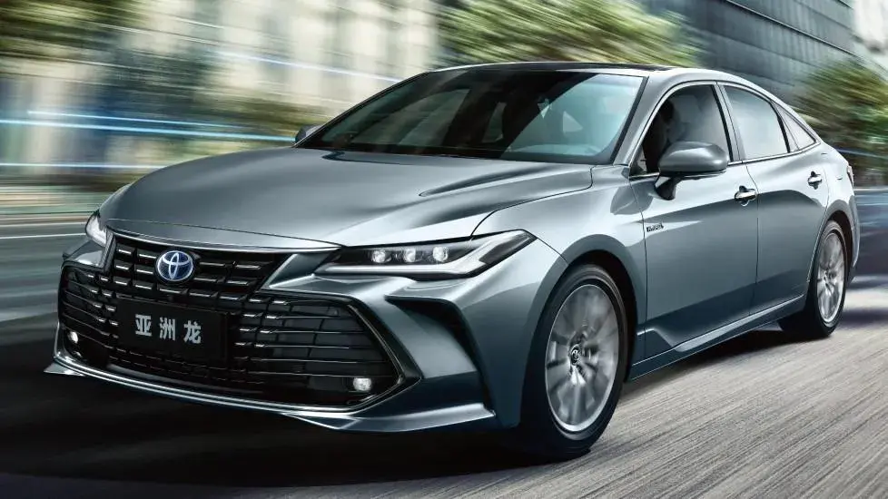 丰田全新亚洲龙:配2.0L+ CVT 无级变速,内置8155P芯片,值得买吗