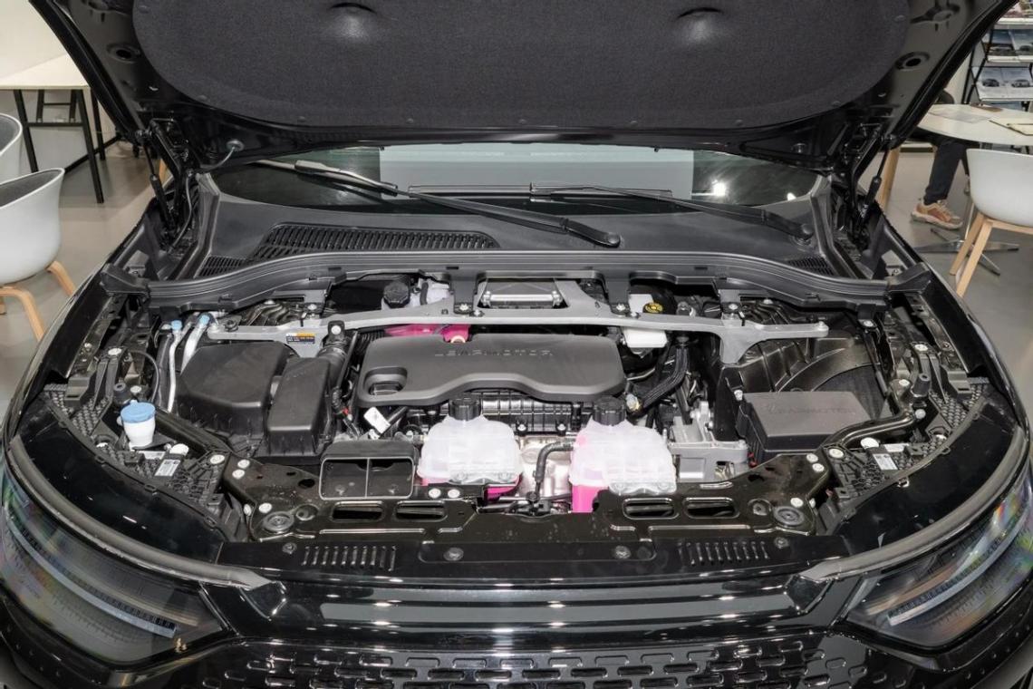 15-20万买新能源SUV,零跑全新C11 宋PLUS DM-i 深蓝S07选谁更合适?